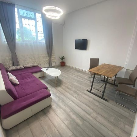 Neva Apartments Fagaras Luaran gambar
